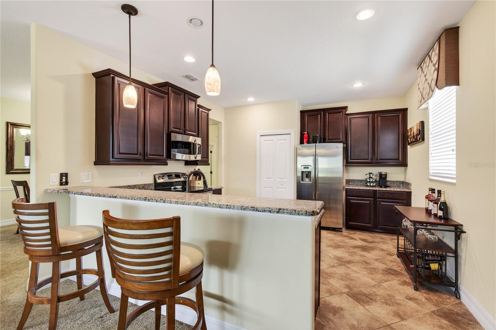 Image 4 of 41 For 3651 Limestone Street