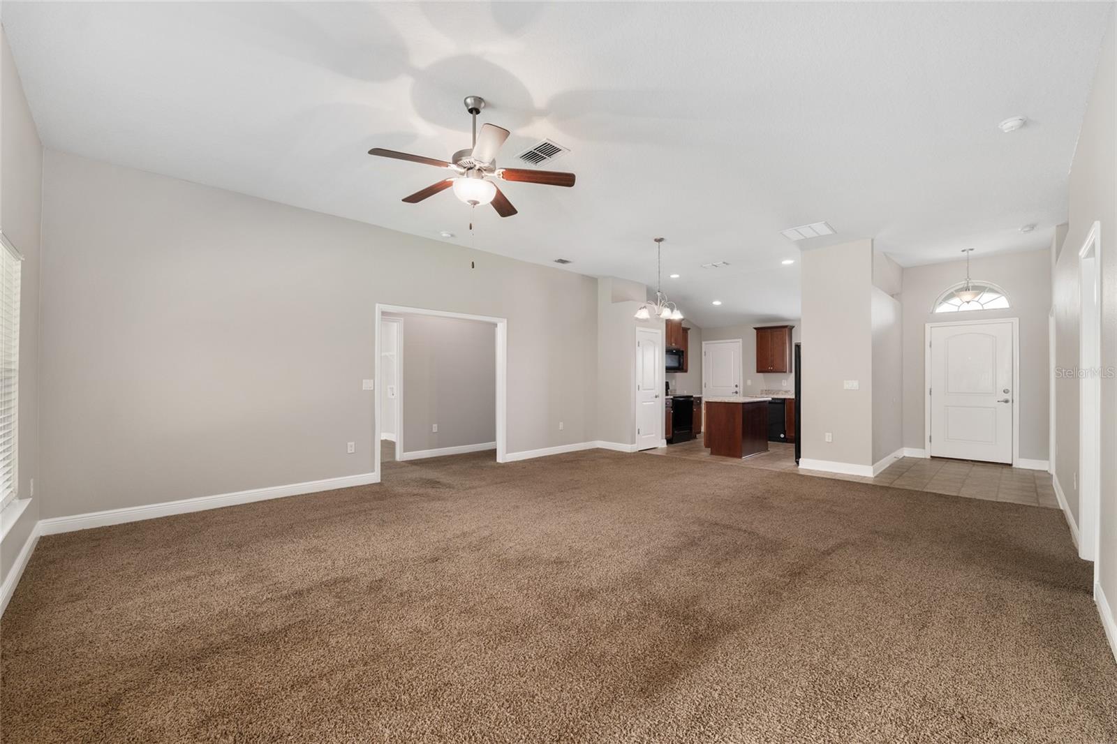 Image 16 of 71 For 806 Chelsea Avenue