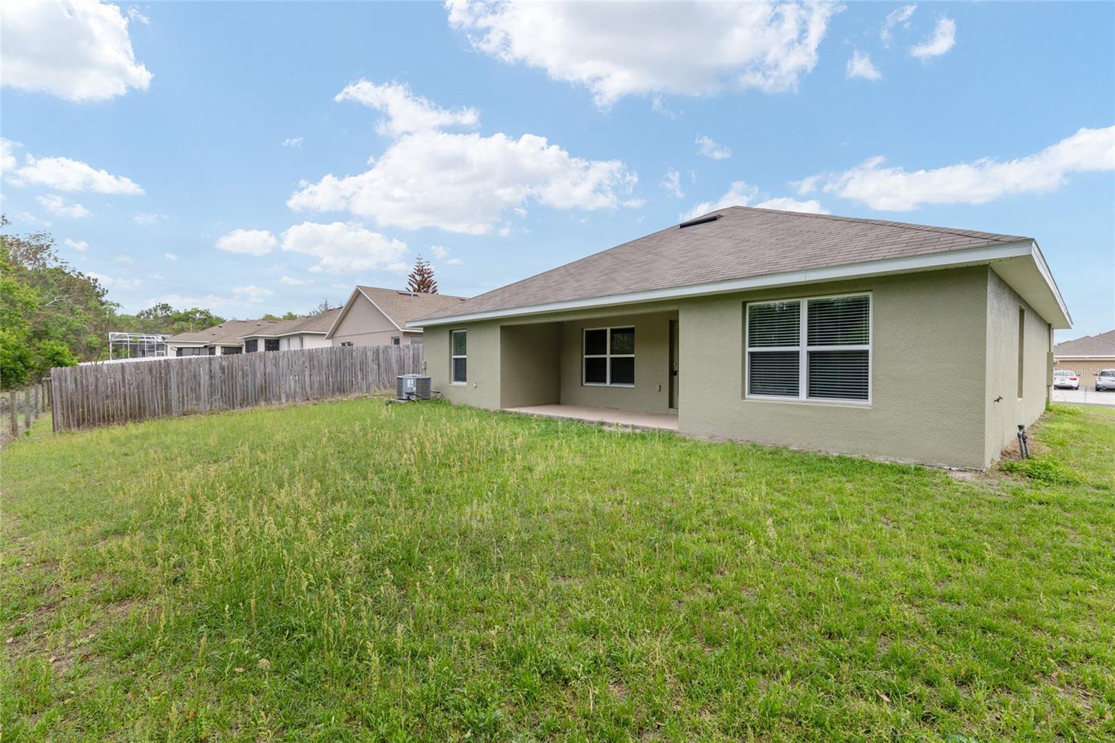 Image 54 of 71 For 806 Chelsea Avenue