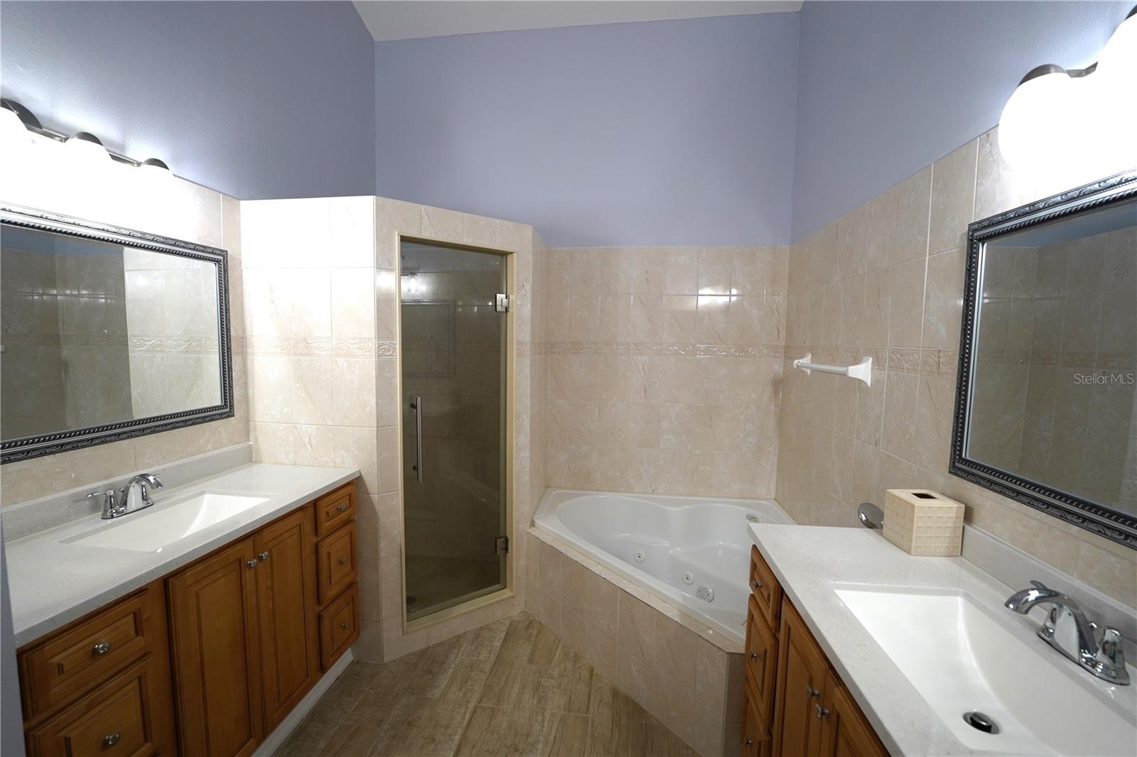 Image 11 of 18 For 633 Cypress Tree Court