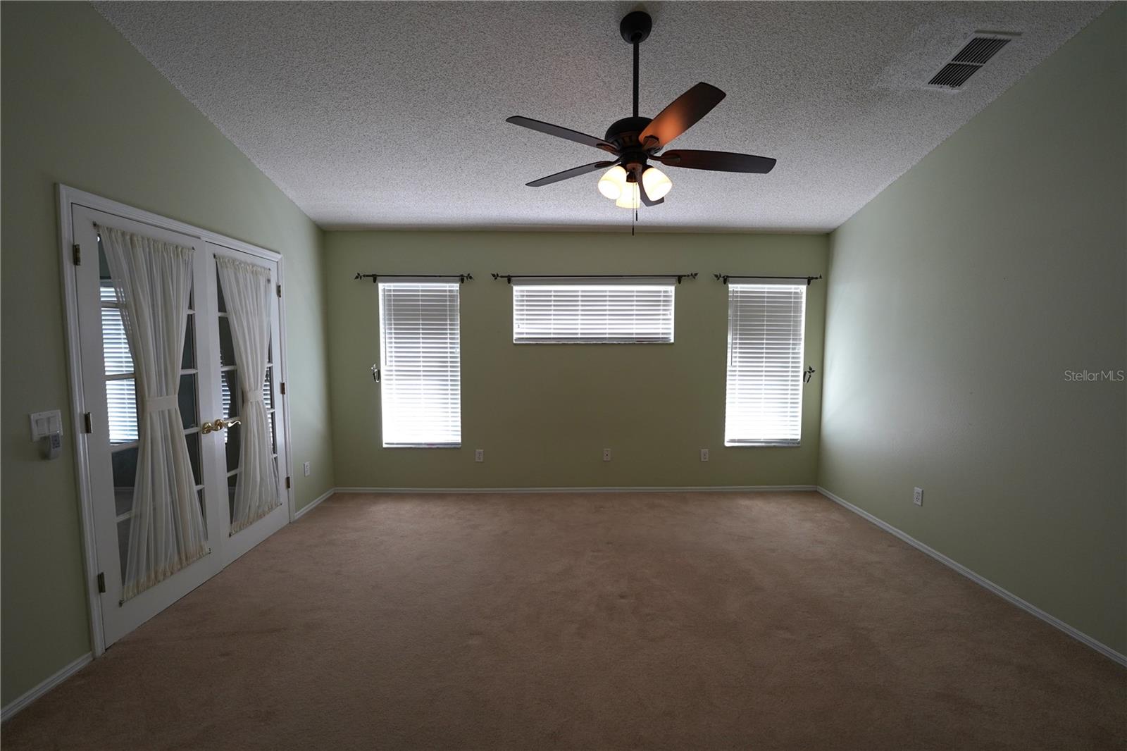 Image 9 of 18 For 633 Cypress Tree Court