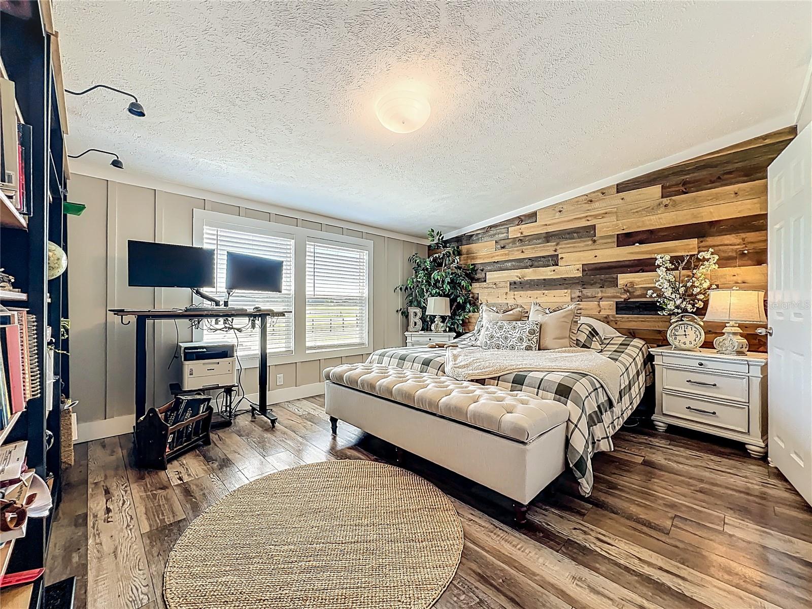 Image 16 of 47 For 8507 Strawberry Fields Court