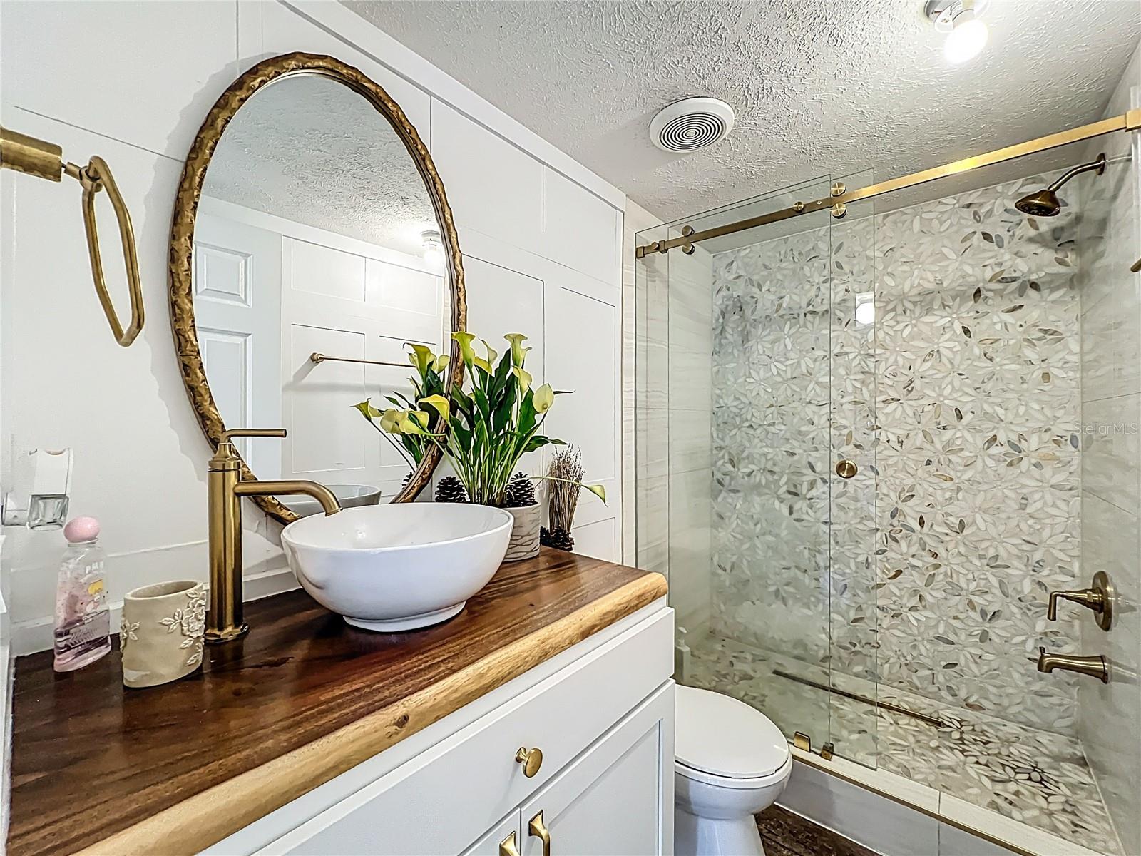 Image 17 of 47 For 8507 Strawberry Fields Court