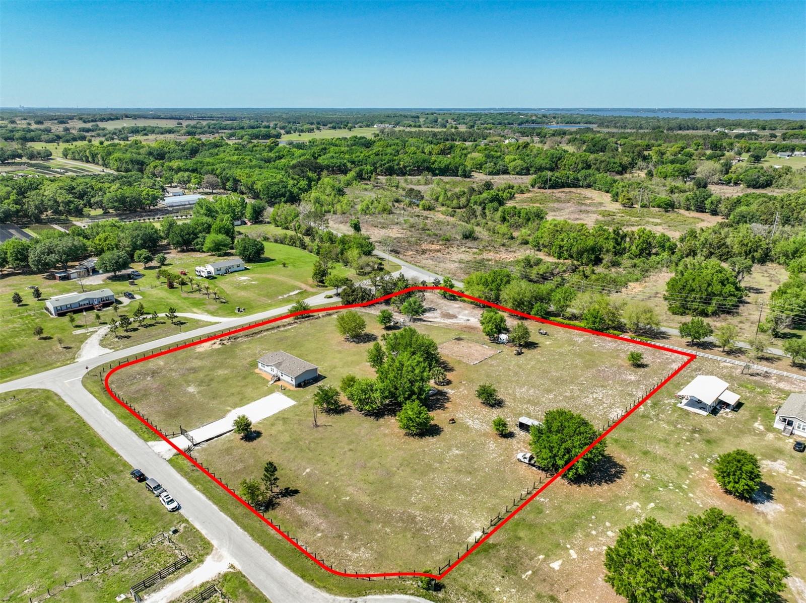 Image 23 of 47 For 8507 Strawberry Fields Court