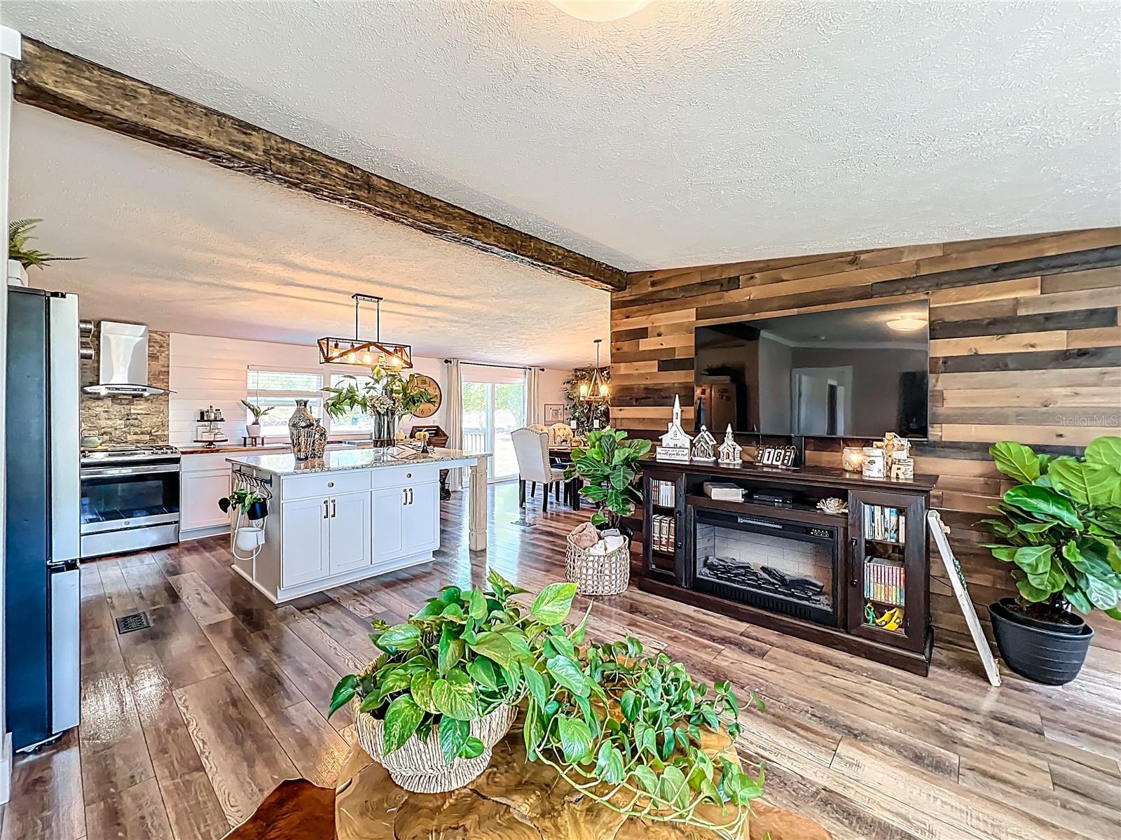 Image 8 of 47 For 8507 Strawberry Fields Court