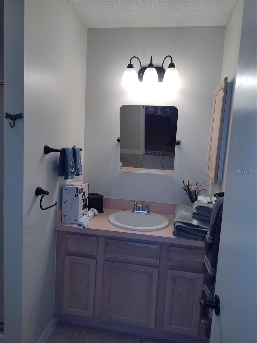 Image 16 of 30 For 1116 San Bernardo Road