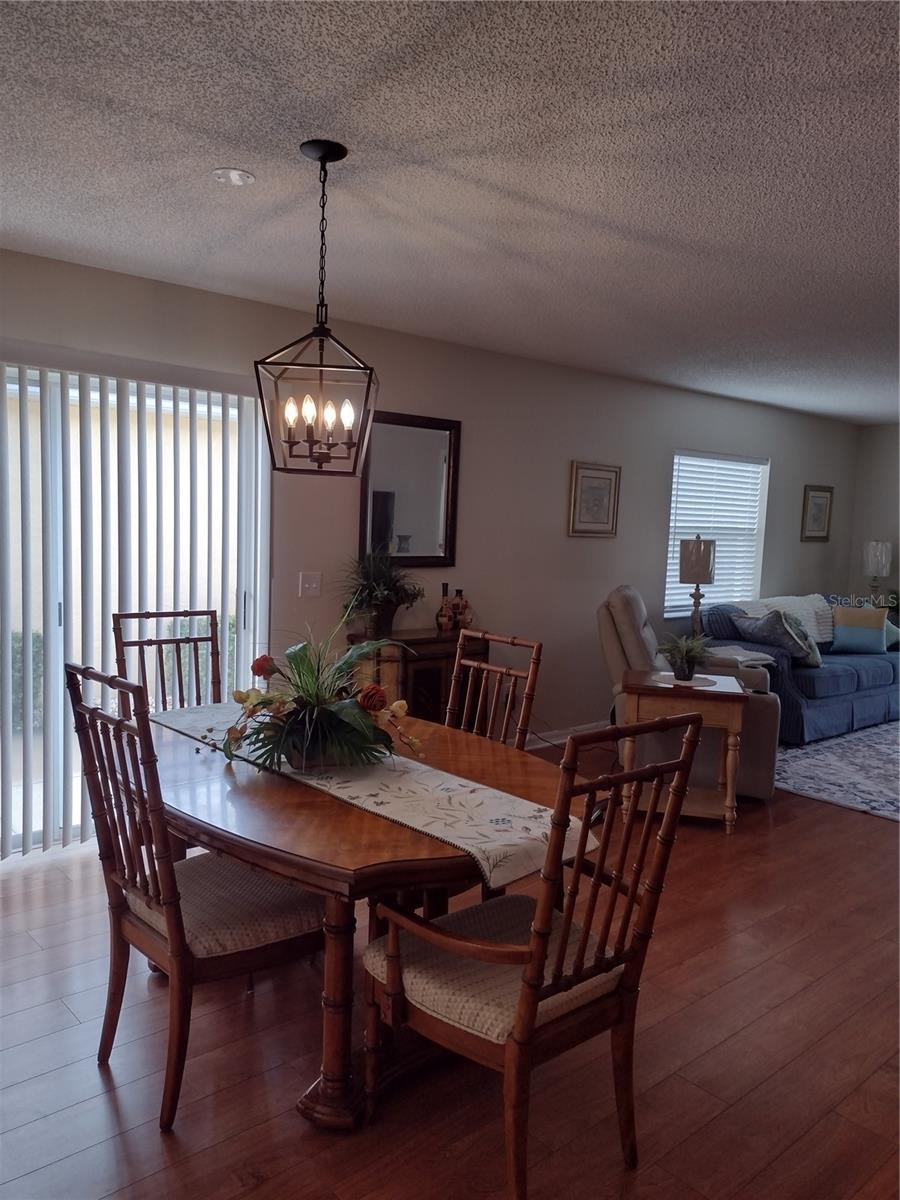 Image 21 of 30 For 1116 San Bernardo Road