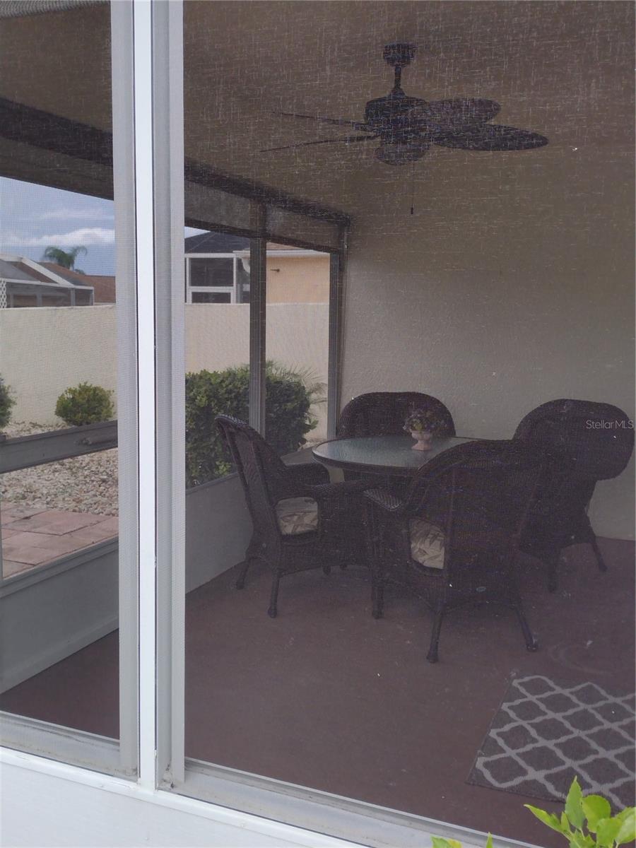 Image 27 of 30 For 1116 San Bernardo Road