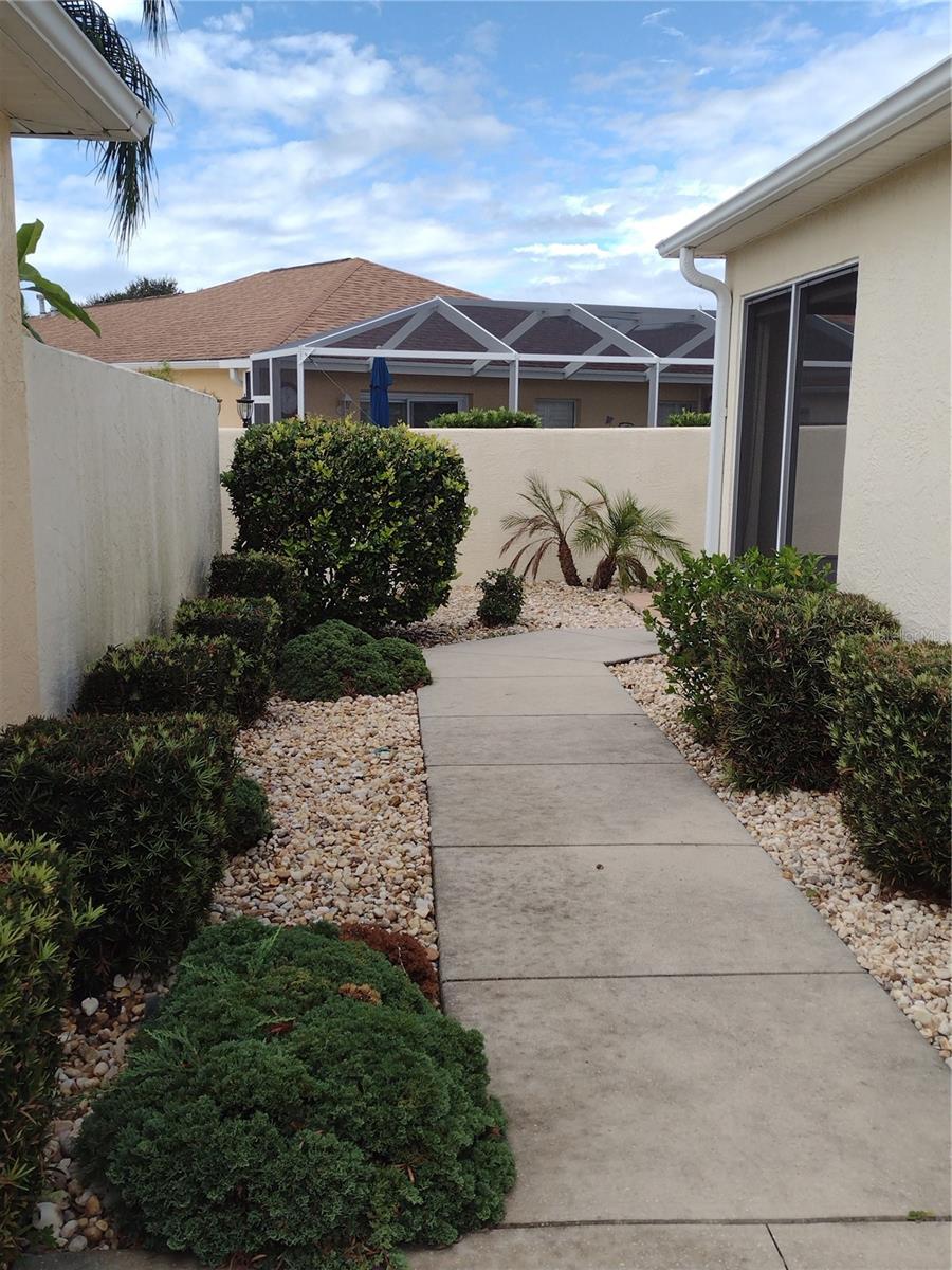 Image 5 of 30 For 1116 San Bernardo Road