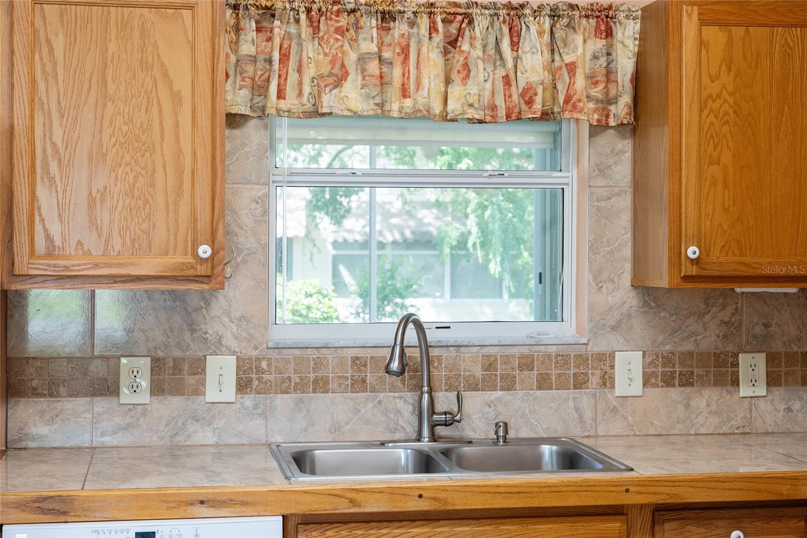 Image 17 of 48 For 17870 92nd Amory Avenue