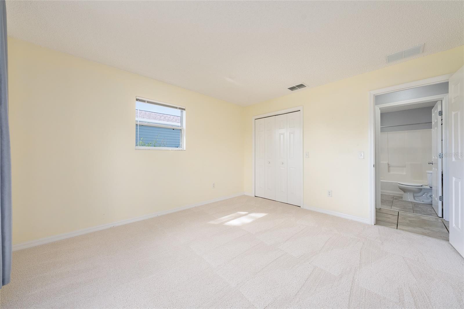 Image 33 of 48 For 17870 92nd Amory Avenue