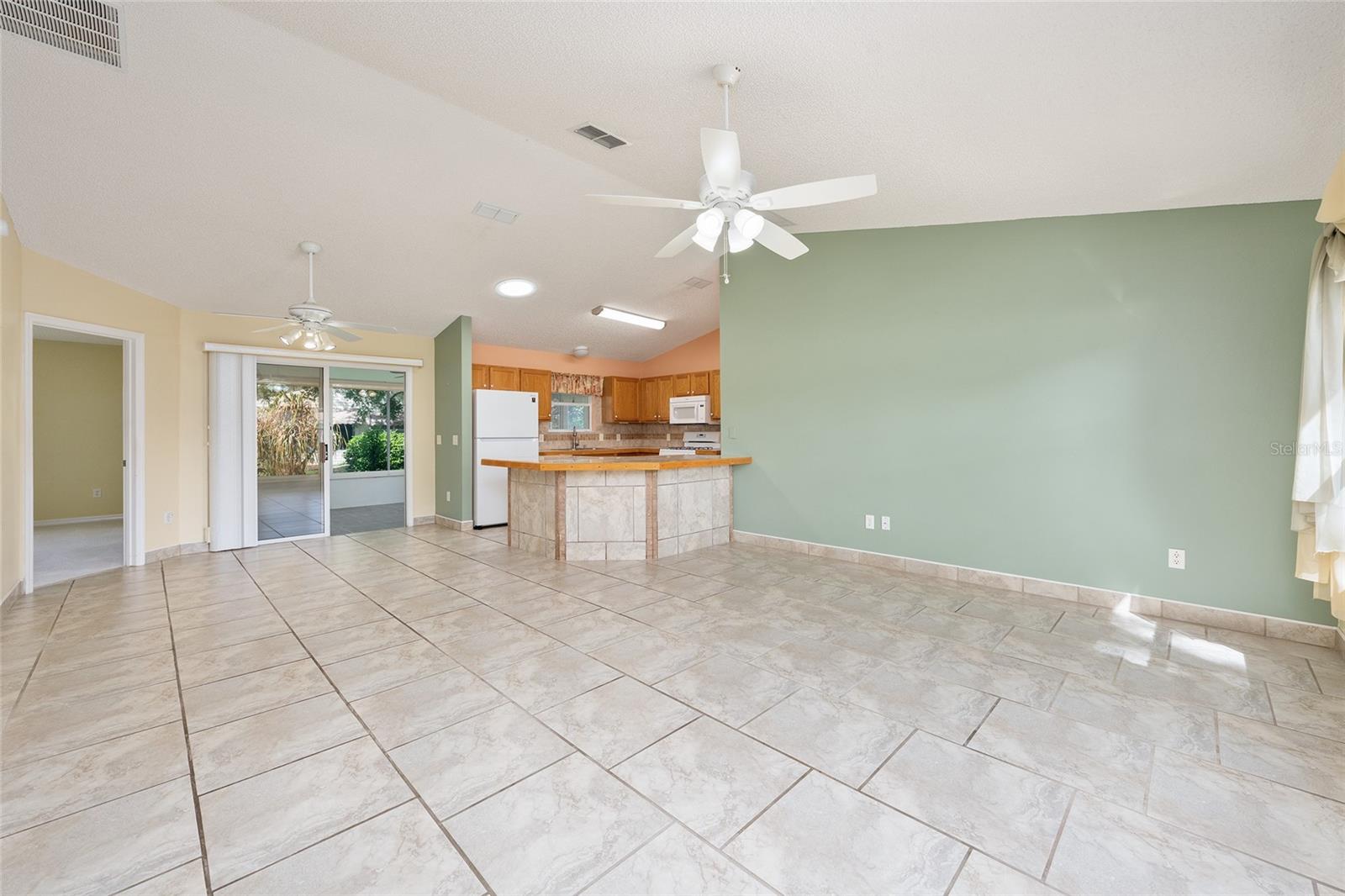 Image 6 of 48 For 17870 92nd Amory Avenue