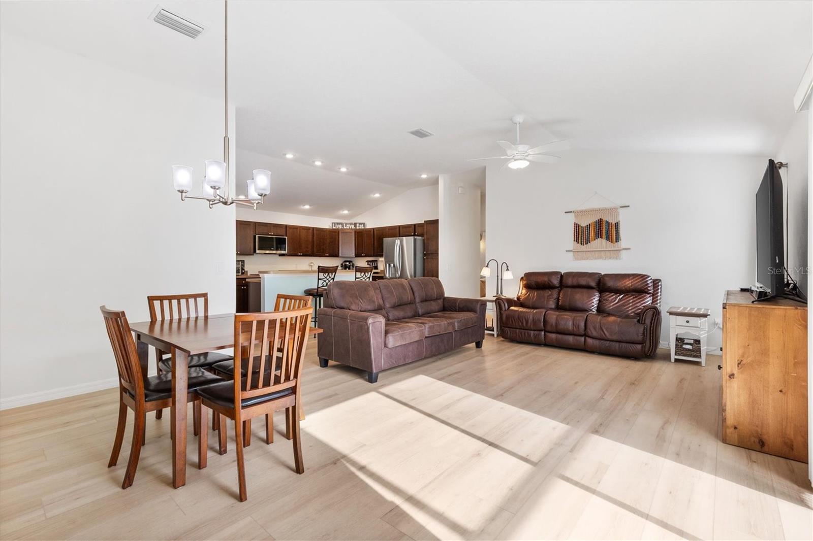 Image 5 of 35 For 3079 Cordgrass Court