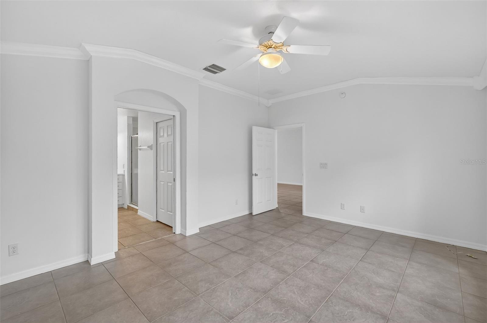 Image 18 of 40 For 27106 Greenfly Orchid Lane