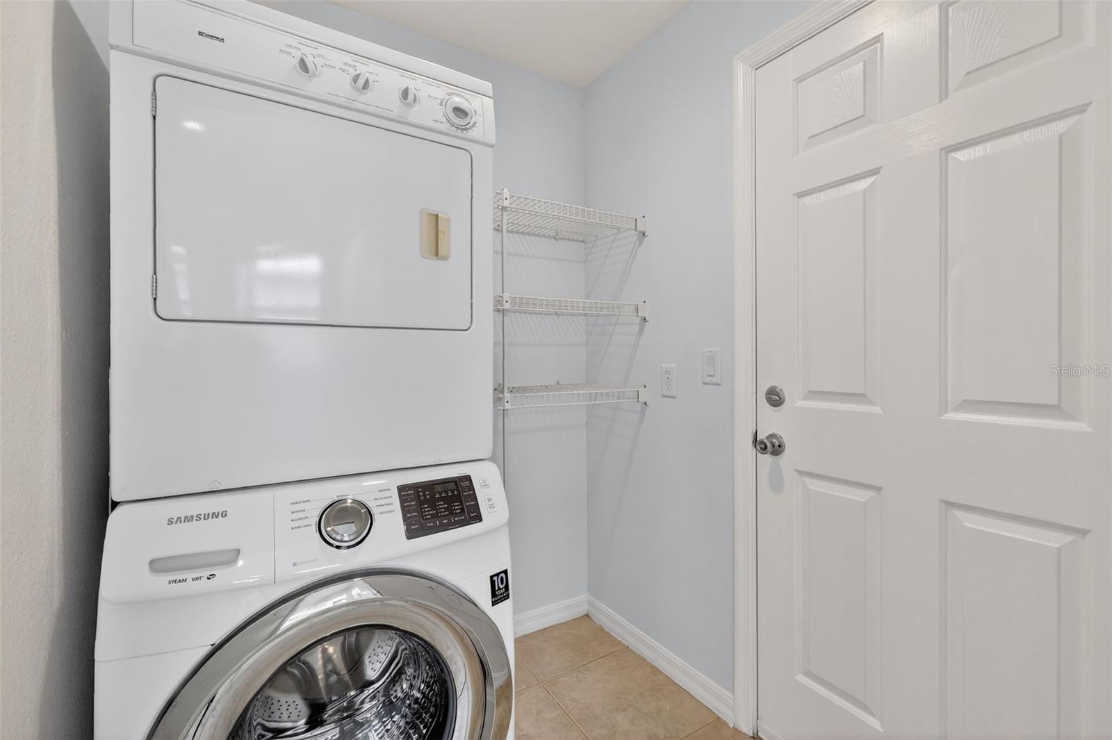 Image 27 of 40 For 27106 Greenfly Orchid Lane