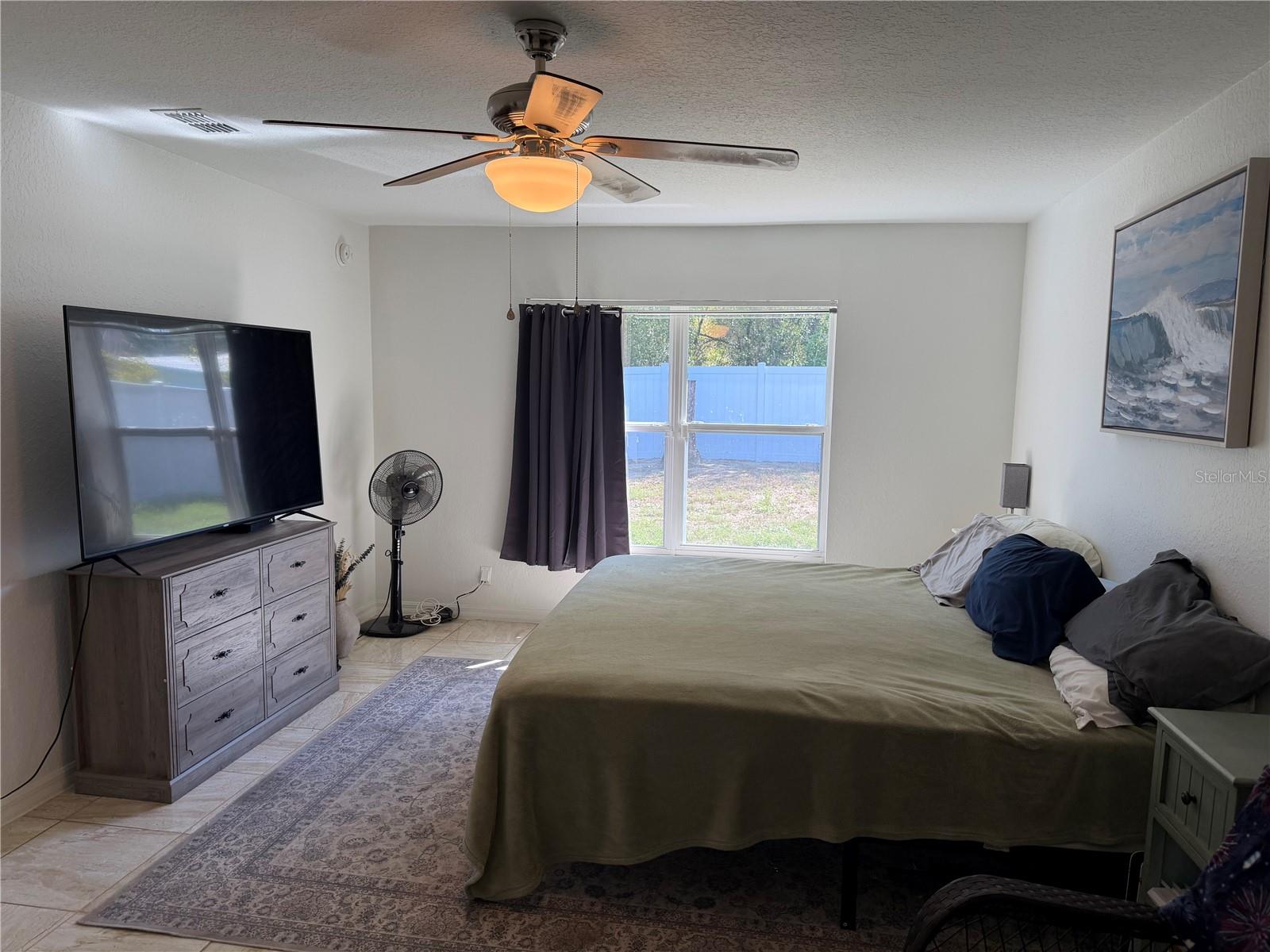 Image 15 of 29 For 16105 89 Court