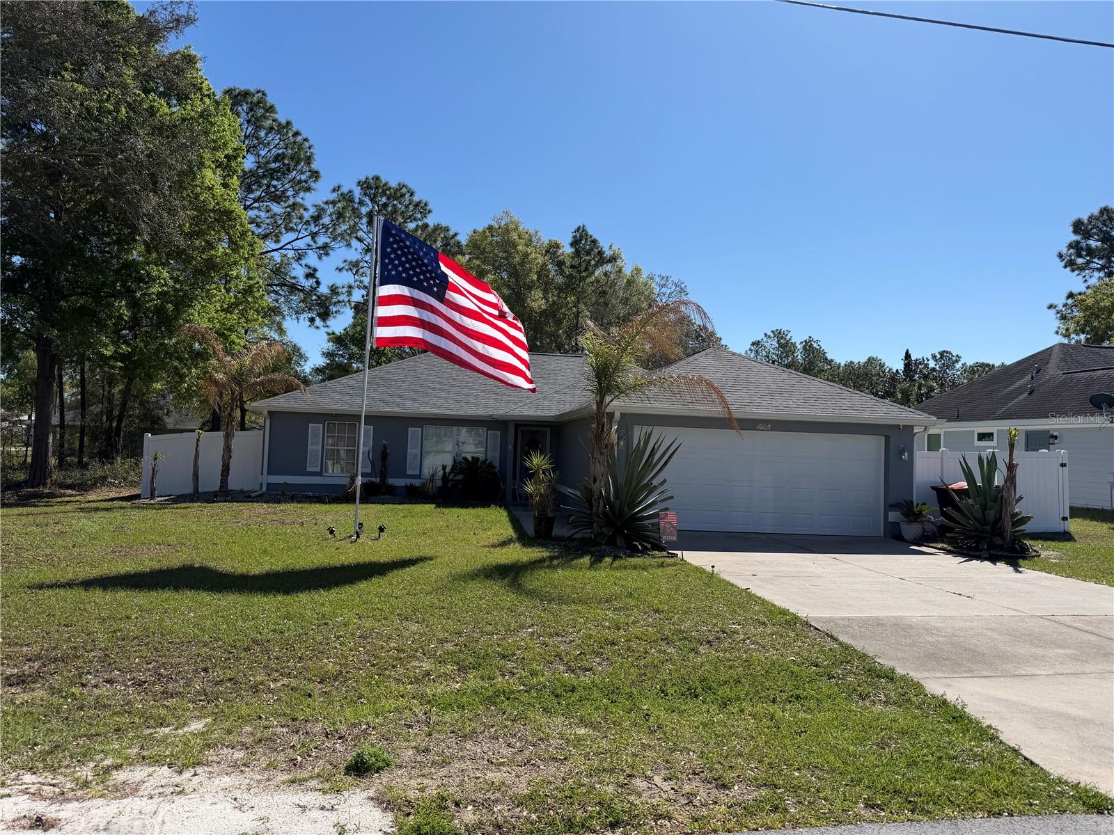 Image 2 of 29 For 16105 89 Court