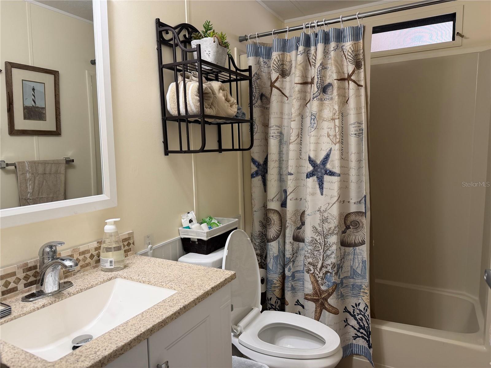 Image 10 of 17 For 111 Winterberry Avenue