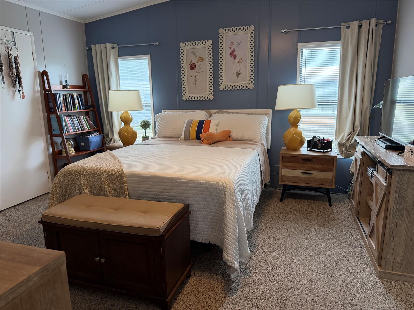 Image 12 of 17 For 111 Winterberry Avenue