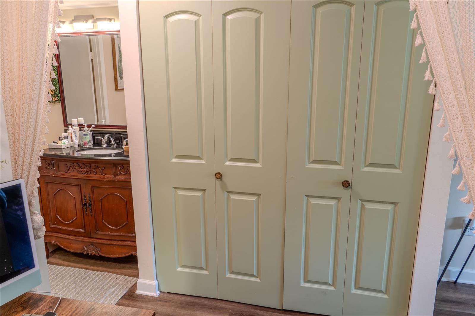 Image 15 of 21 For 1753 74th Avenue 14