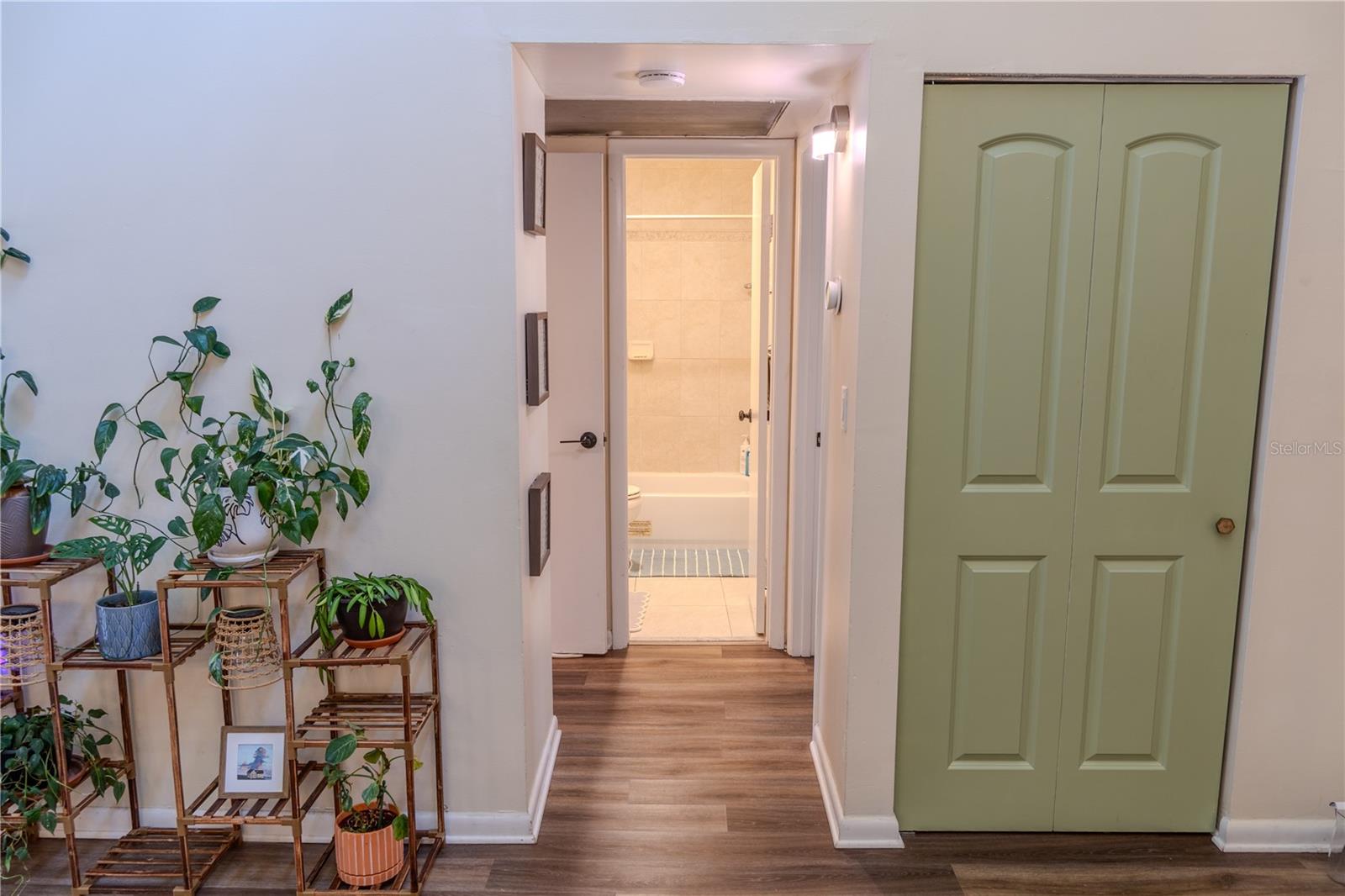 Image 9 of 21 For 1753 74th Avenue 14