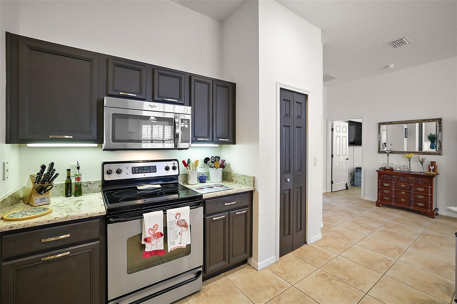 Image 24 of 36 For 3544 Mount Hope Loop