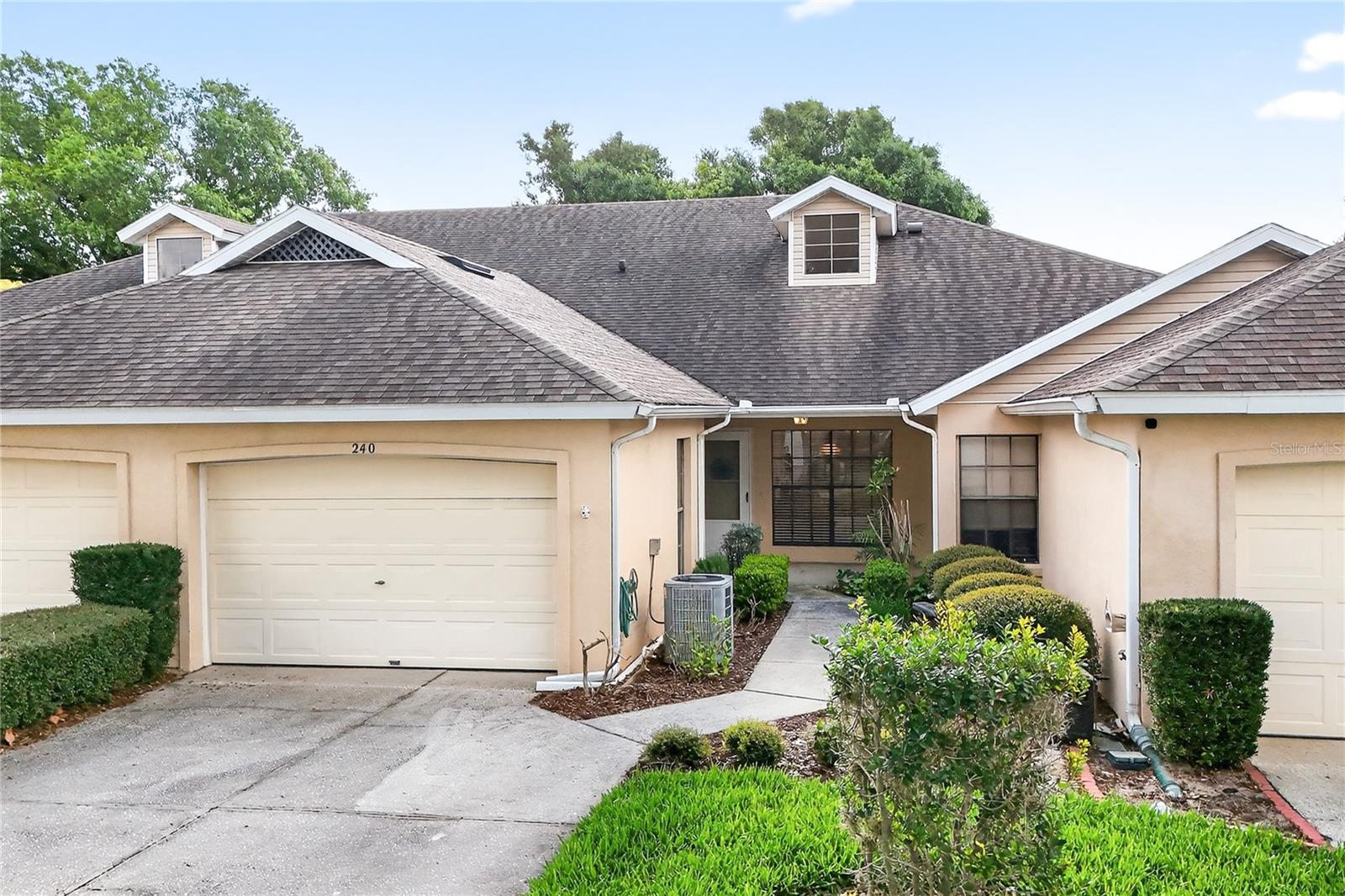 Details for 240 Juniper Streets, TAVARES, FL 32778
