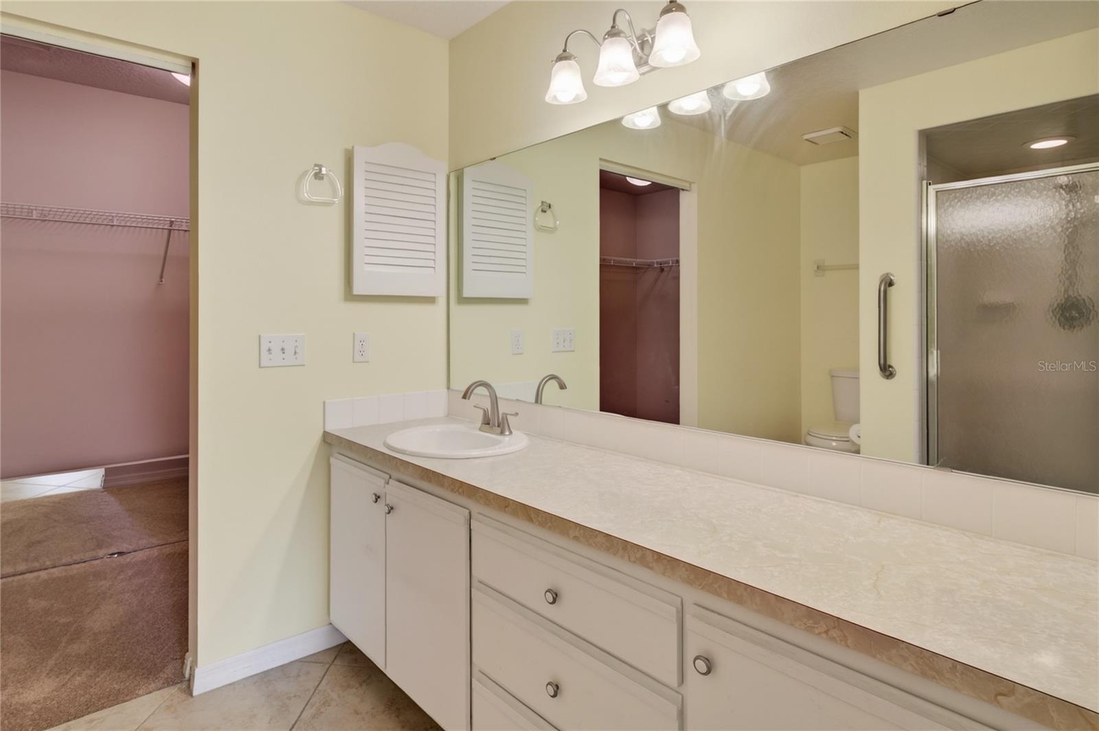 Image 20 of 44 For 240 Juniper Streets