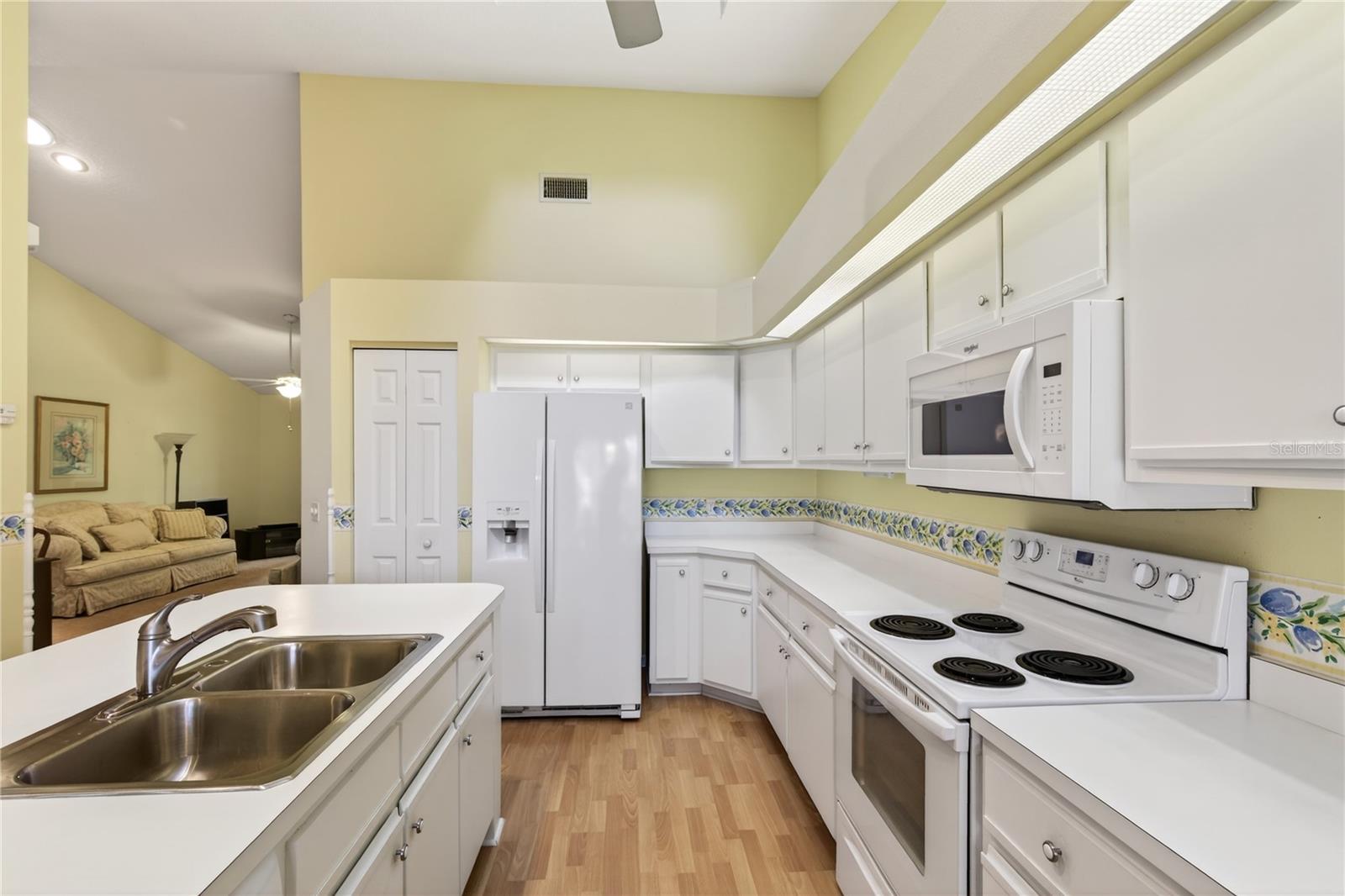 Image 9 of 44 For 240 Juniper Streets