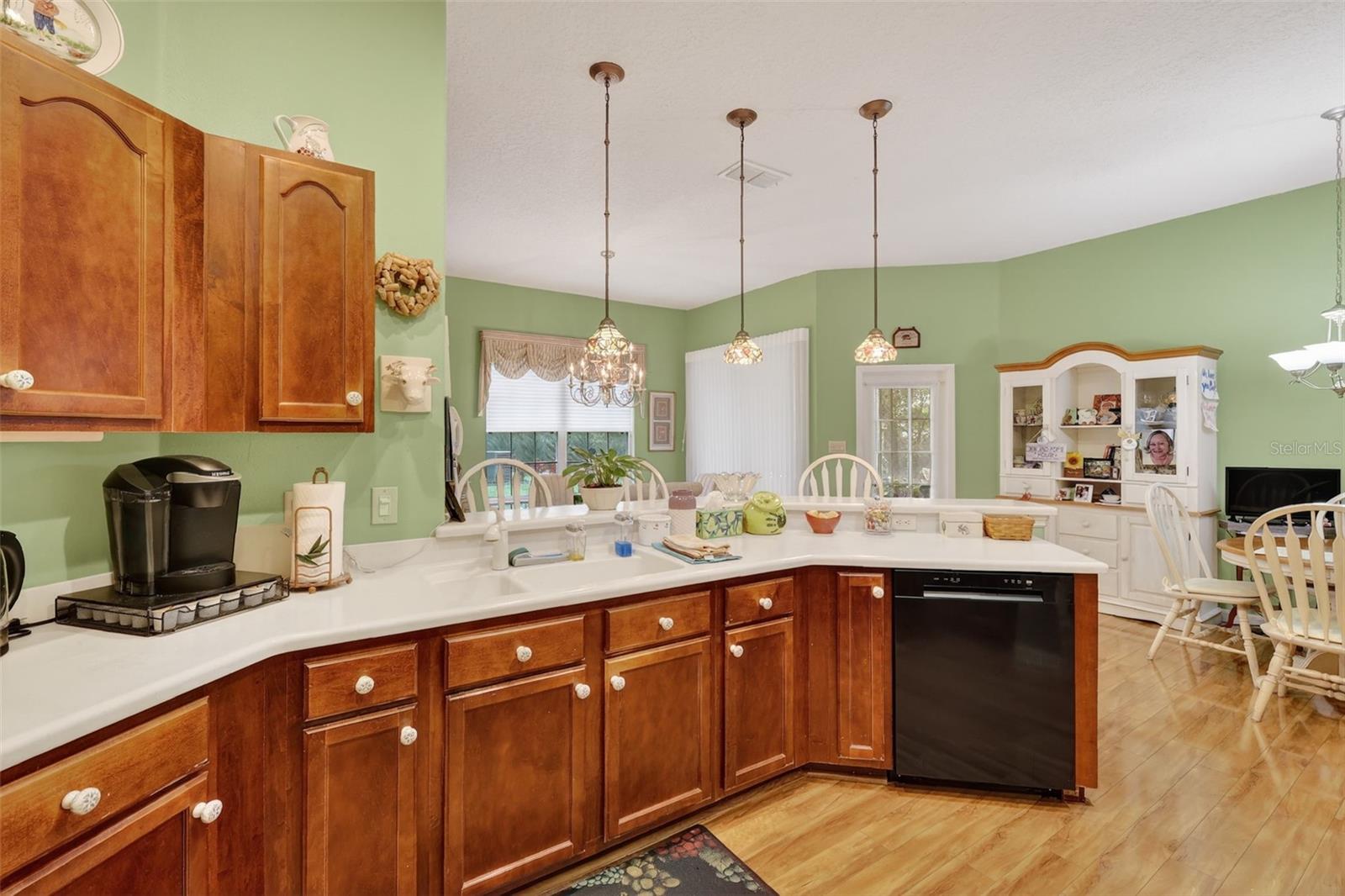 Image 13 of 37 For 4908 Cypress Head Court