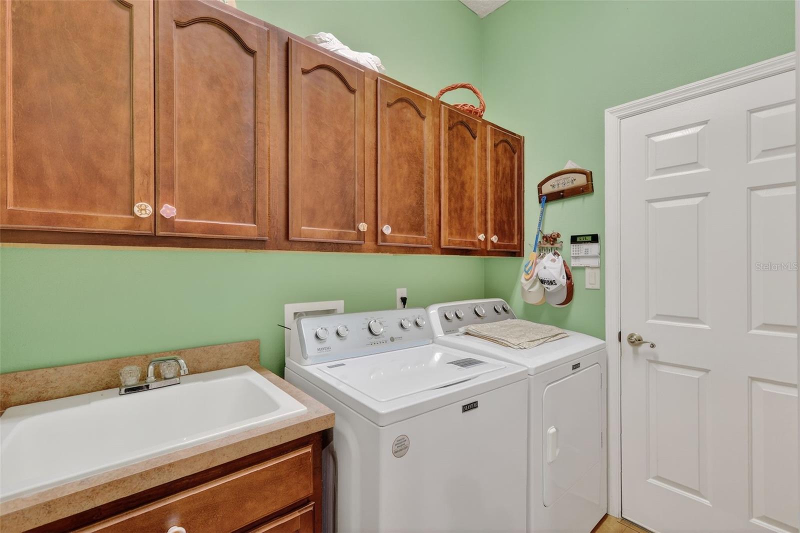 Image 14 of 37 For 4908 Cypress Head Court