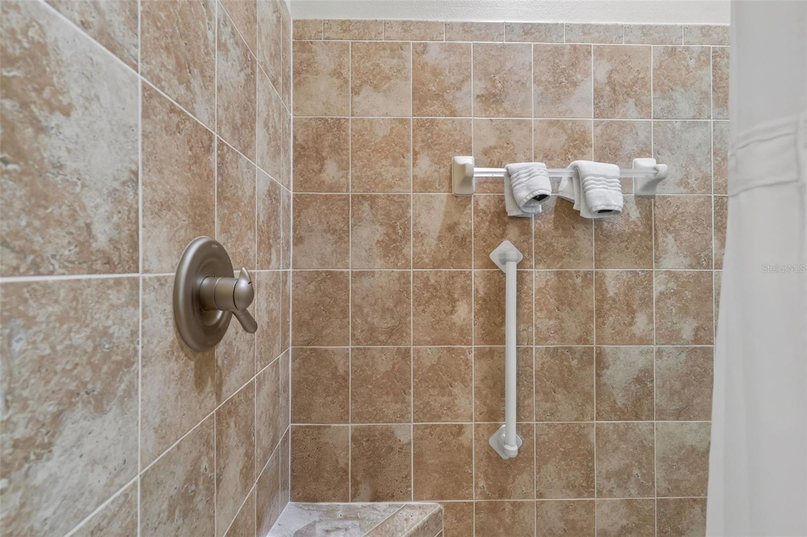 Image 19 of 37 For 4908 Cypress Head Court