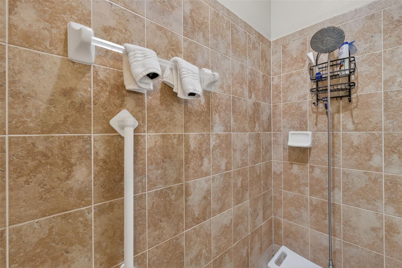 Image 20 of 37 For 4908 Cypress Head Court