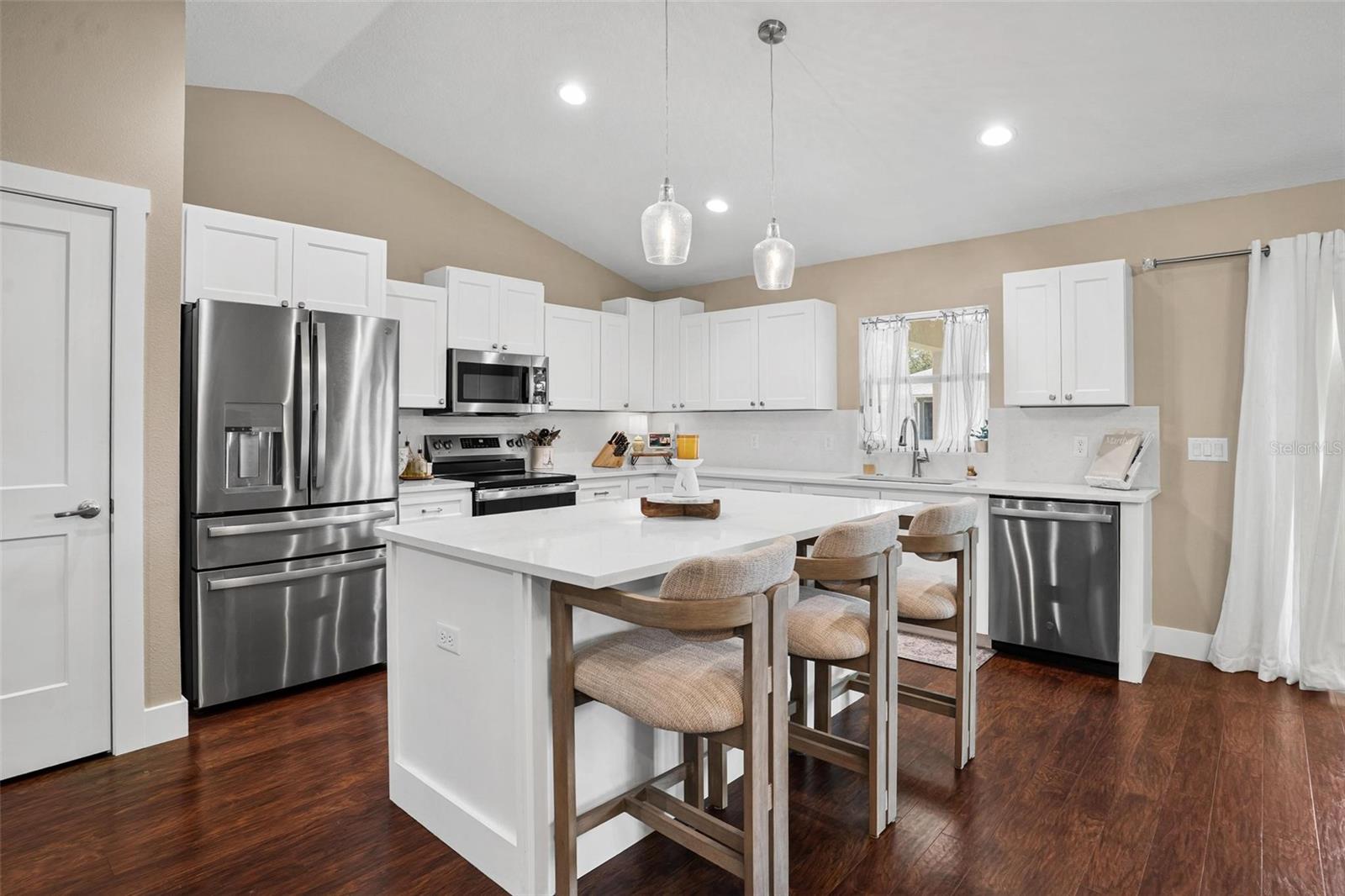 Image 11 of 40 For 206 Shannon Lane