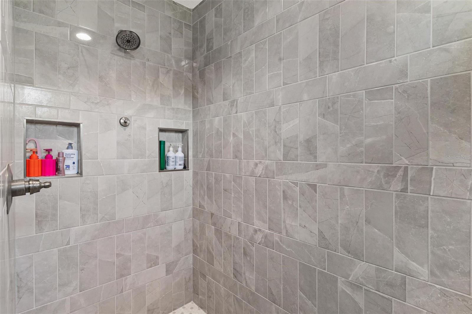 Image 23 of 40 For 206 Shannon Lane