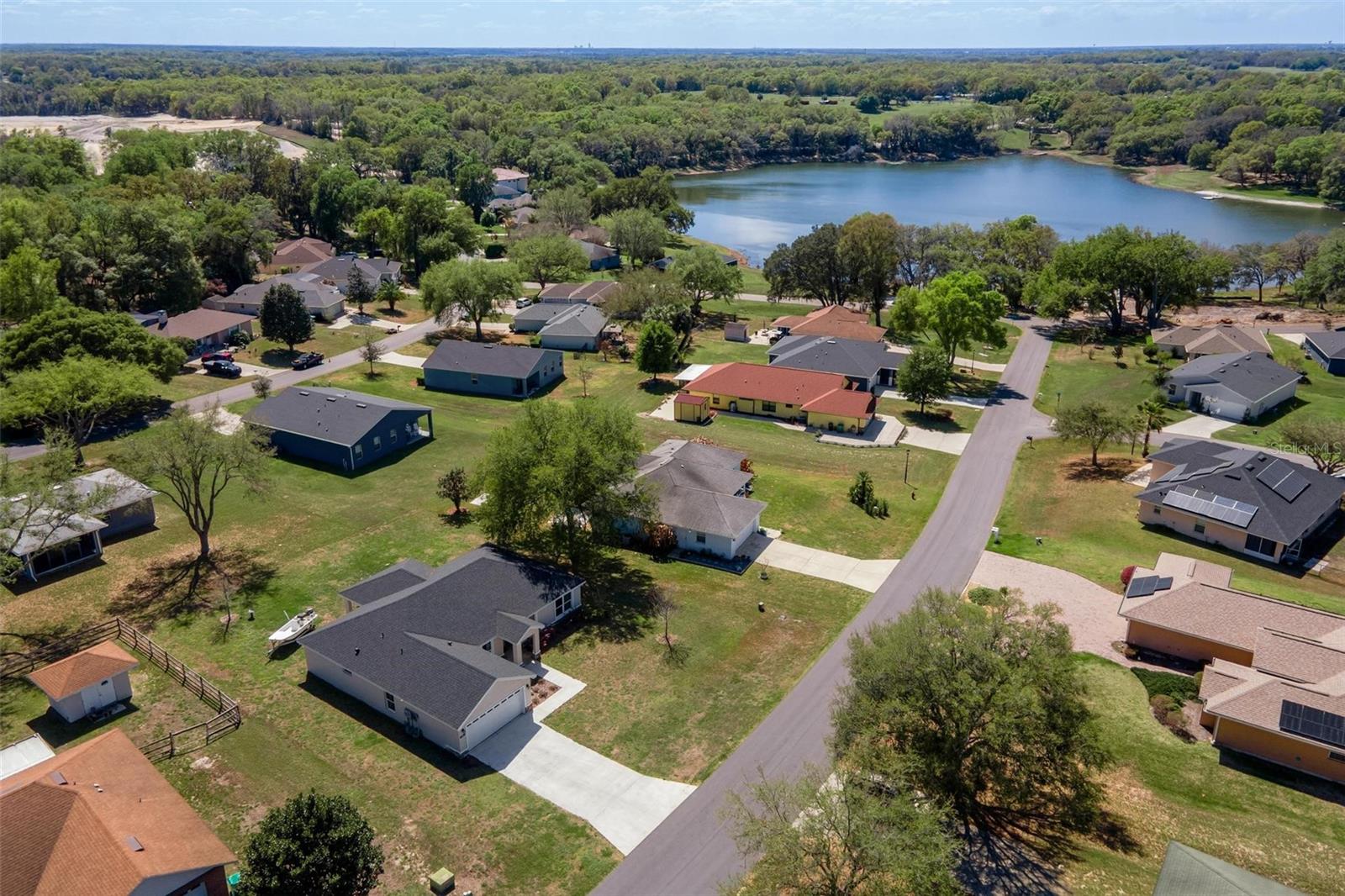 Image 35 of 40 For 206 Shannon Lane