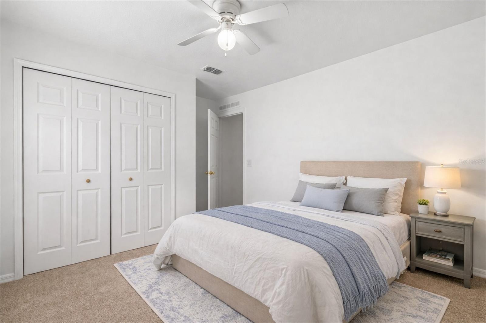 Image 21 of 37 For 1500 Daybreak Drive