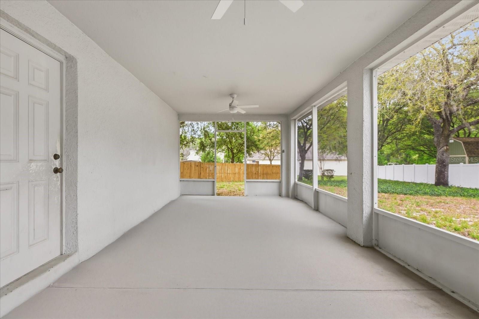 Image 30 of 37 For 1500 Daybreak Drive