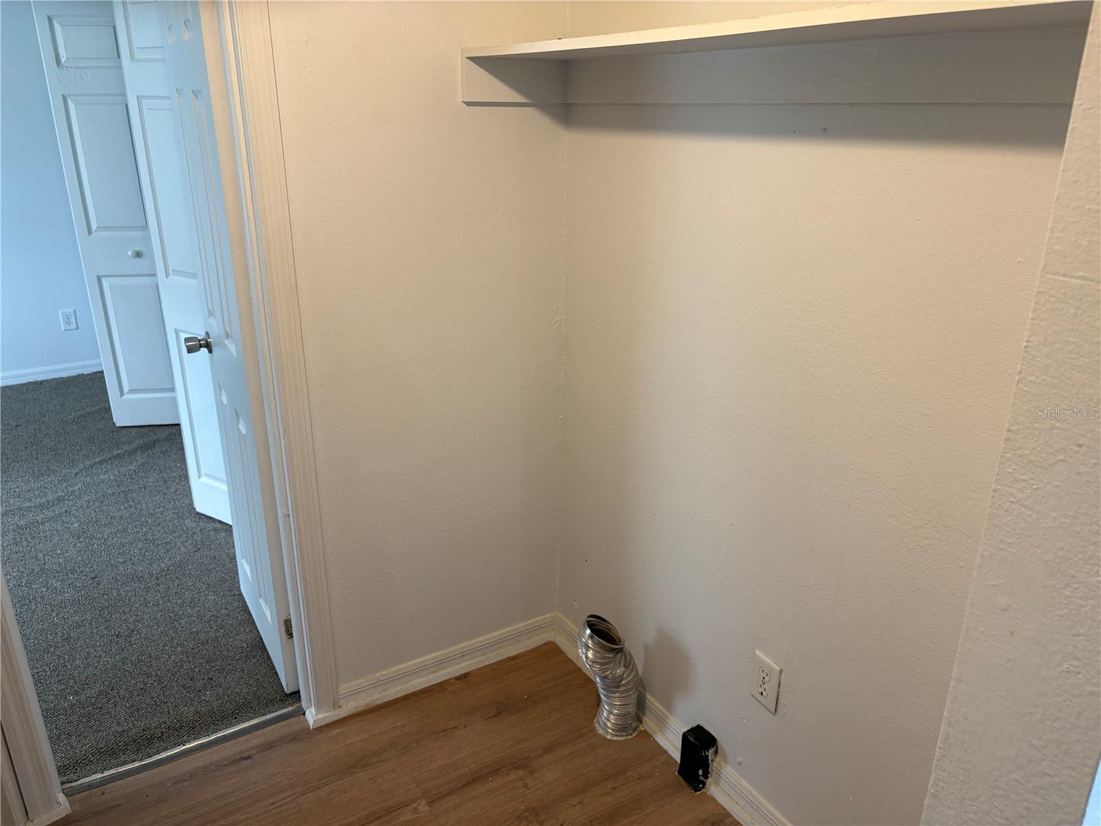 Image 6 of 10 For 654 6th Avenue