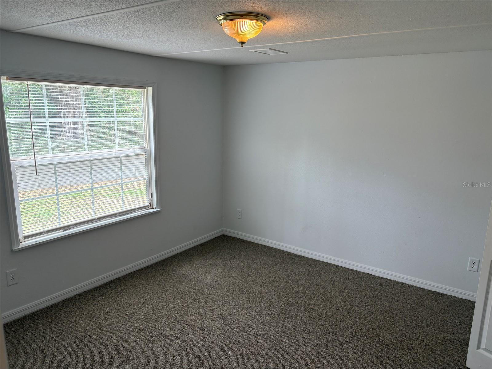 Image 8 of 10 For 654 6th Avenue