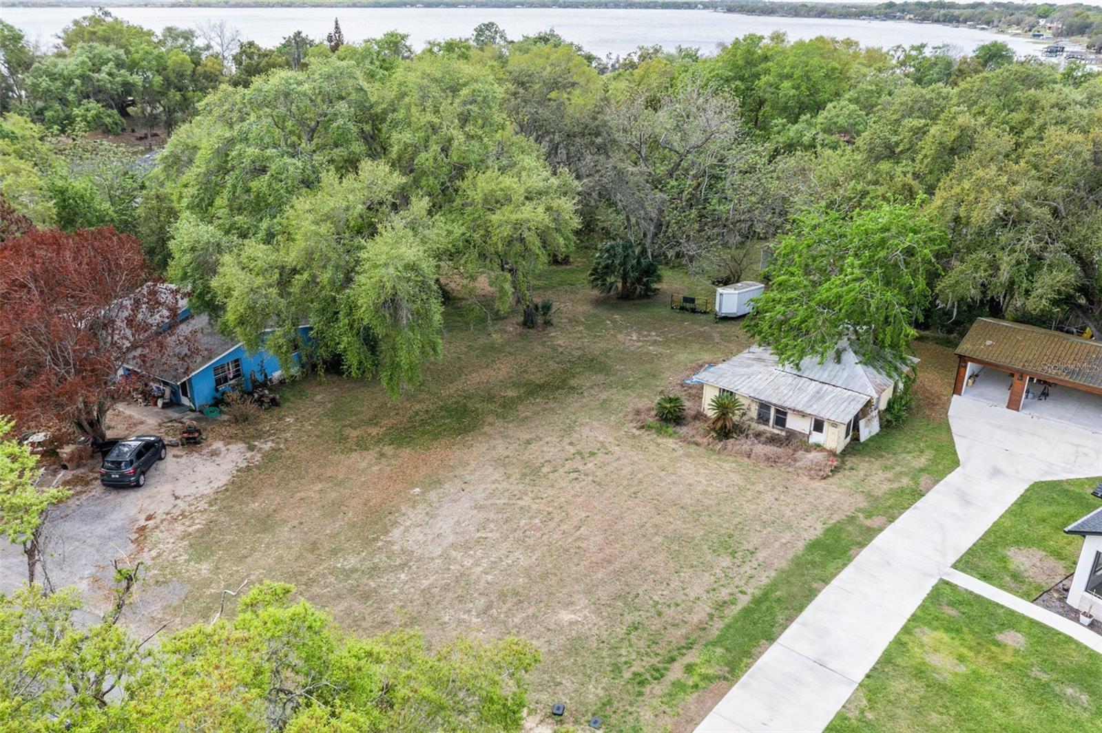 Image 4 of 6 For 16615 Oklahoma Street