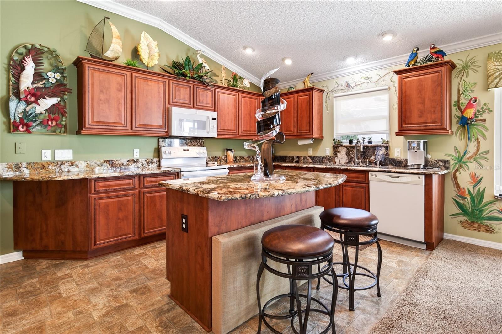 Image 14 of 55 For 1116 Elizabeth Court