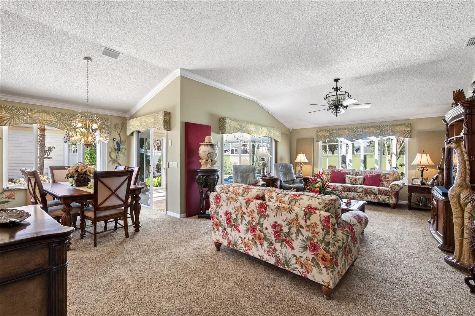 Image 8 of 55 For 1116 Elizabeth Court