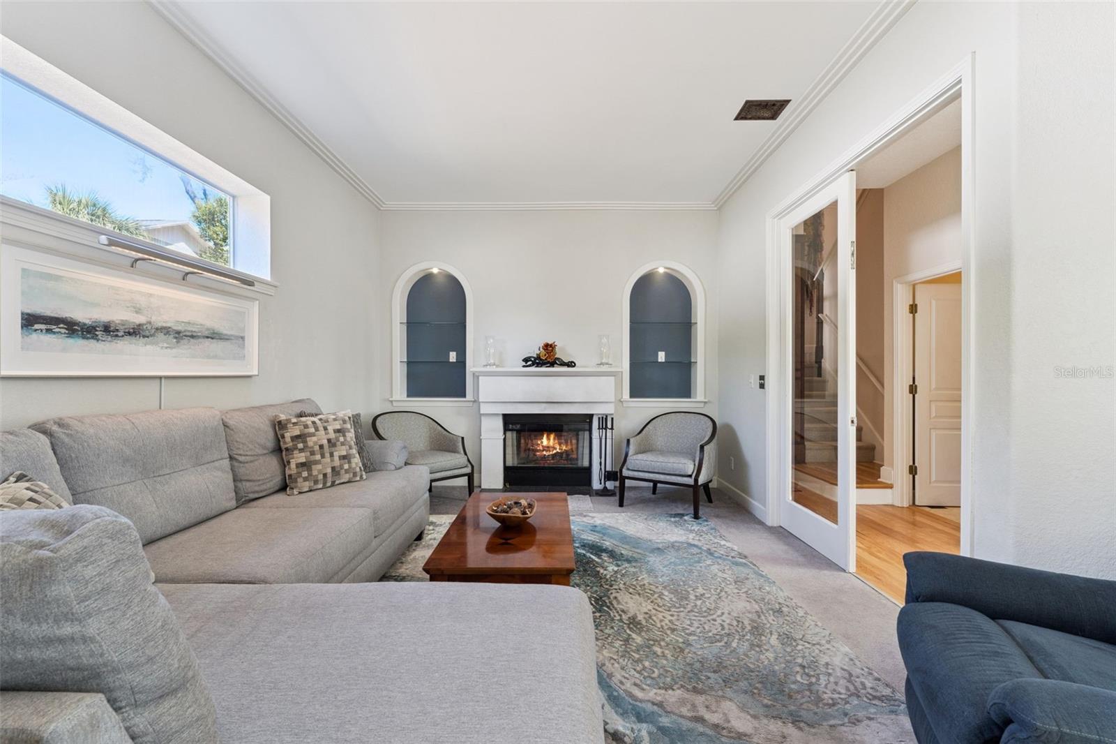 Image 17 of 73 For 190 Crystal Lake Drive