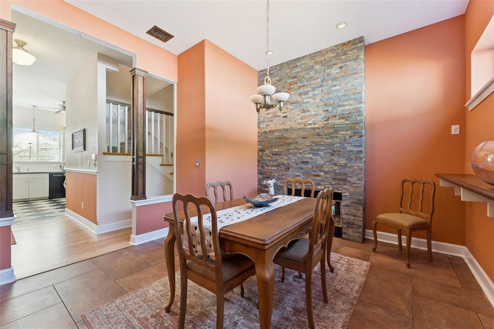 Image 23 of 73 For 190 Crystal Lake Drive