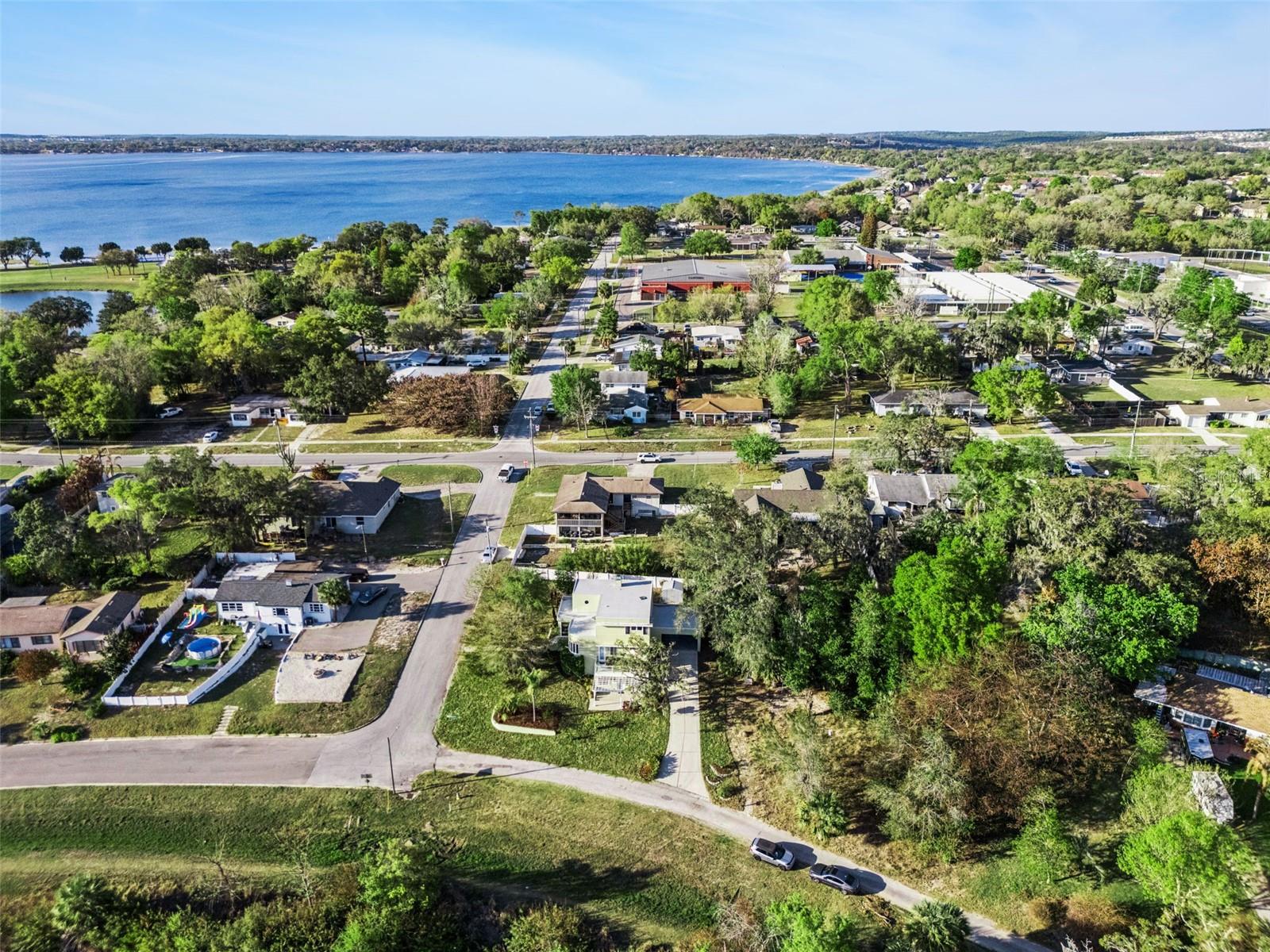 Image 56 of 73 For 190 Crystal Lake Drive