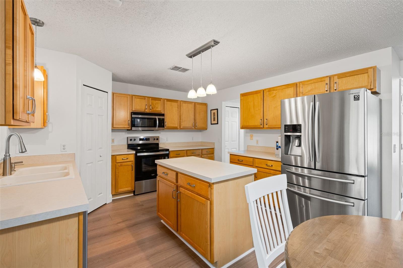 Image 10 of 33 For 1018 Jayhil Drive