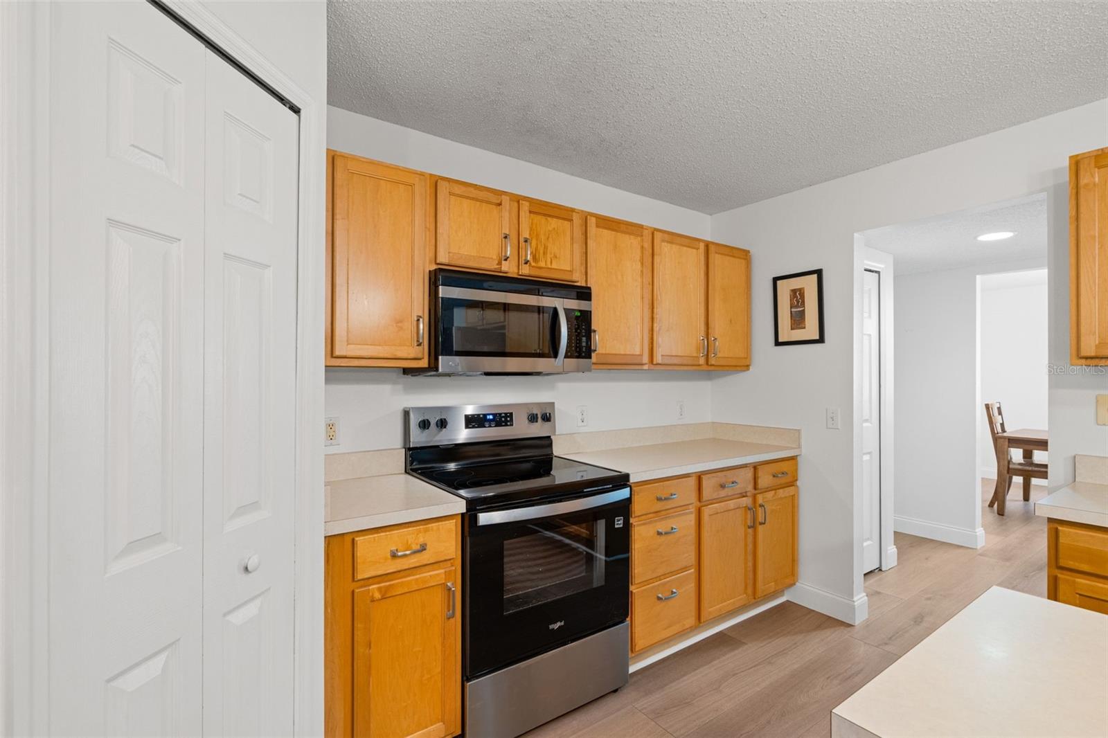 Image 12 of 33 For 1018 Jayhil Drive