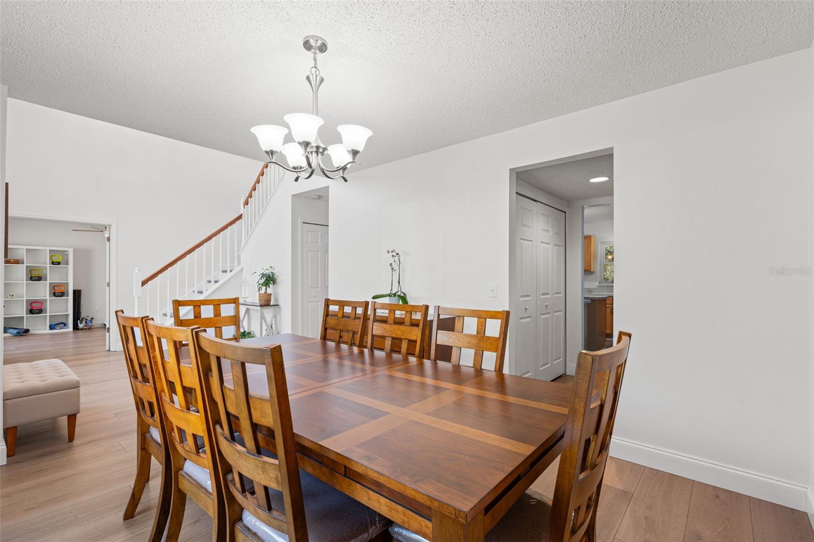 Image 6 of 33 For 1018 Jayhil Drive