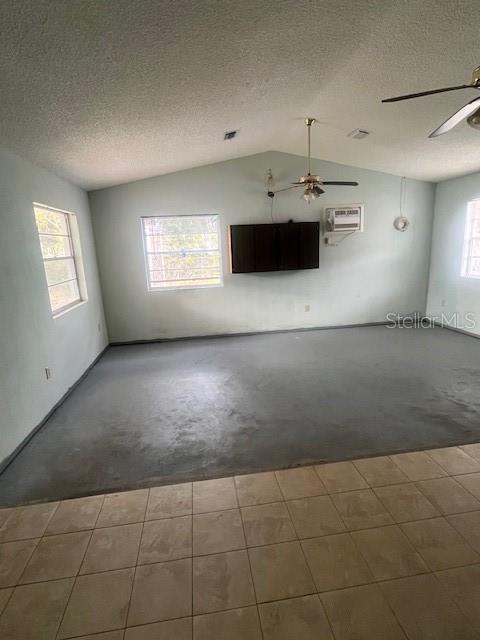 Image 11 of 17 For 1021 Sun Country Court